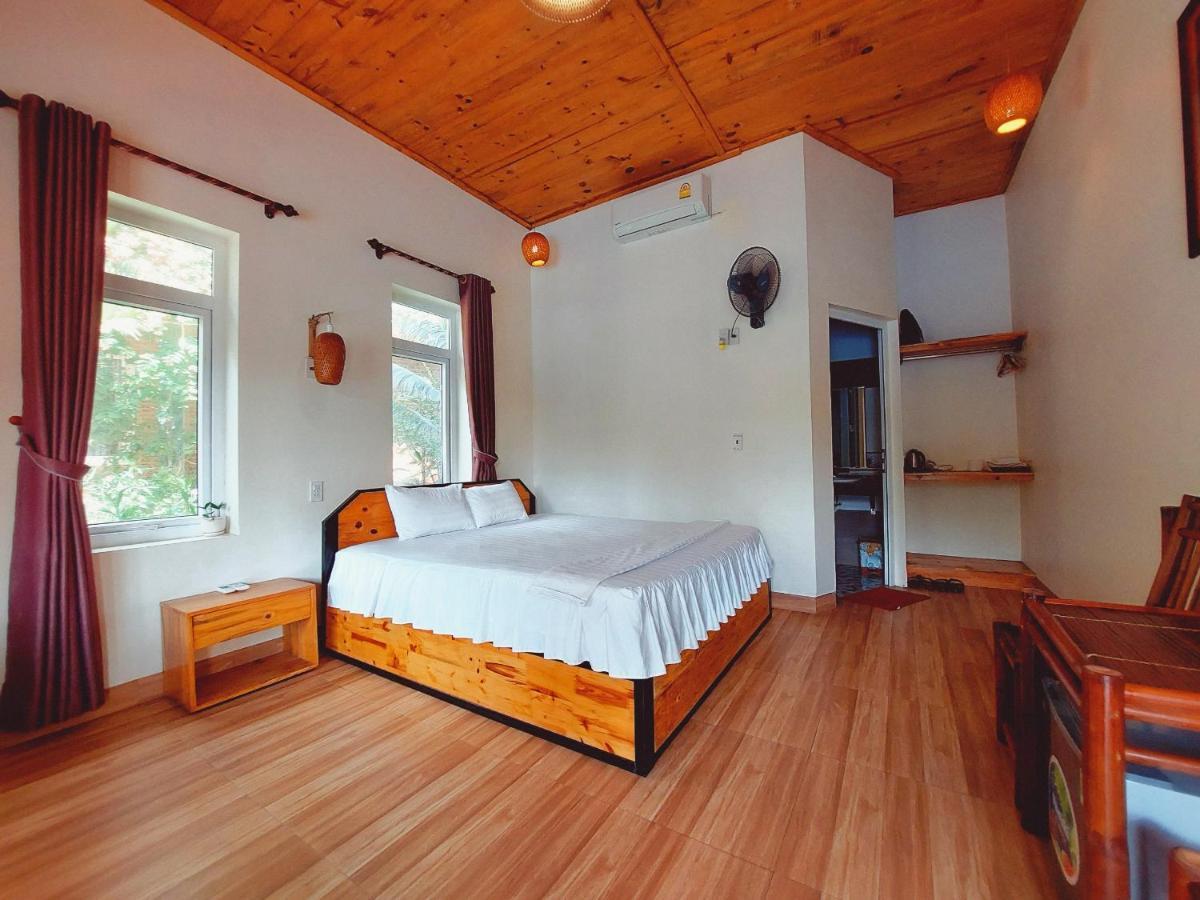 Ninh Binh Mountain Side Homestay & Cafe Exteriör bild