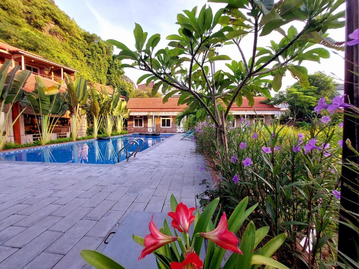 Ninh Binh Mountain Side Homestay & Cafe Exteriör bild