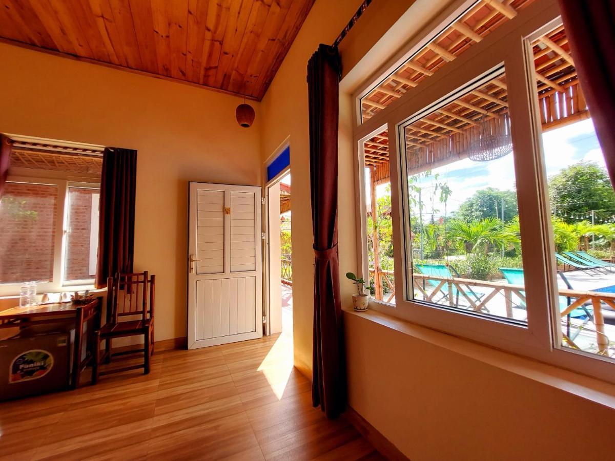 Ninh Binh Mountain Side Homestay & Cafe Exteriör bild