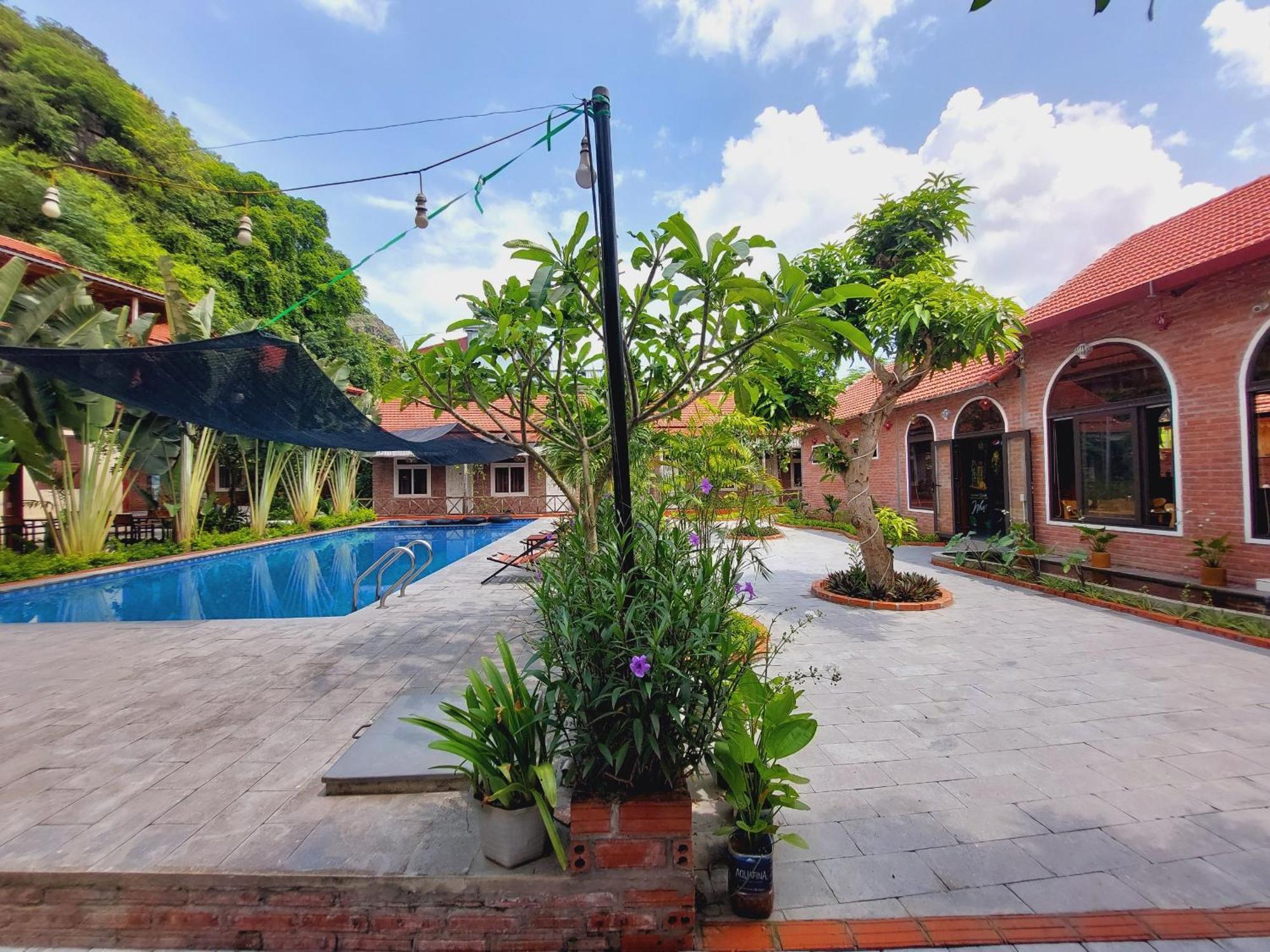 Ninh Binh Mountain Side Homestay & Cafe Exteriör bild