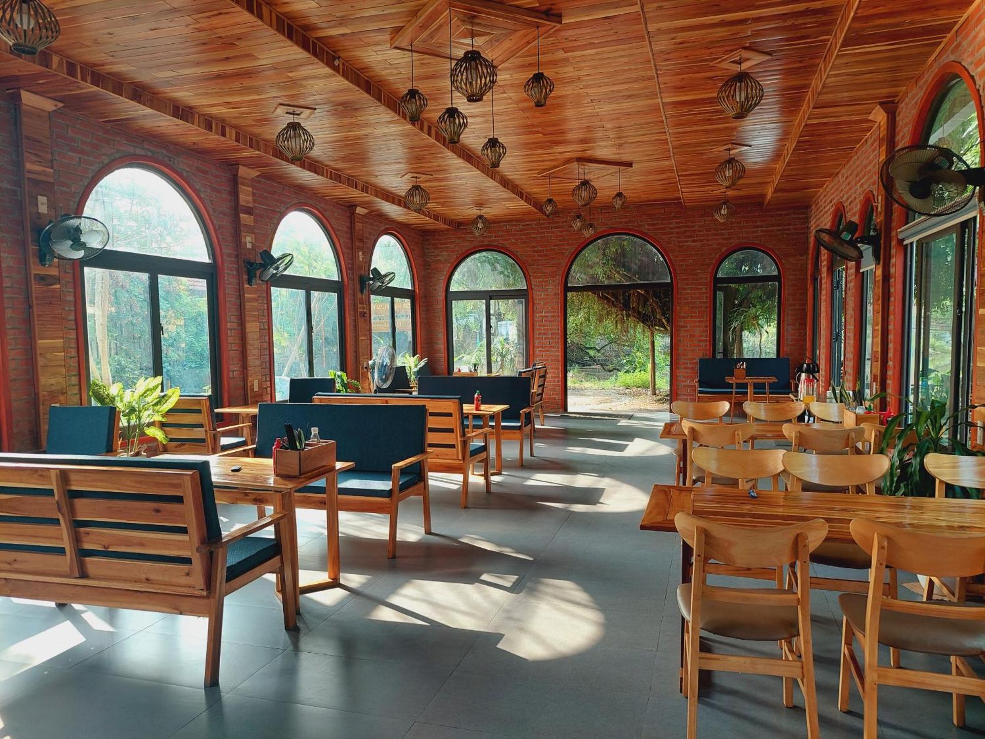 Ninh Binh Mountain Side Homestay & Cafe Exteriör bild