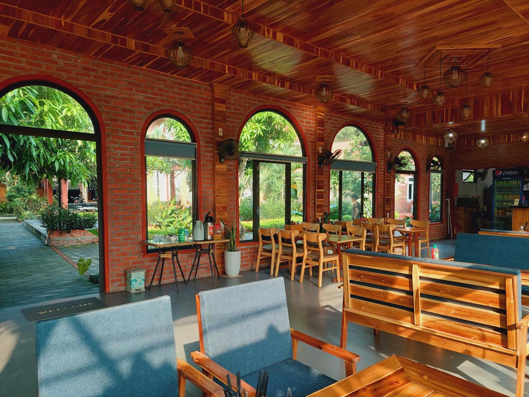 Ninh Binh Mountain Side Homestay & Cafe Exteriör bild