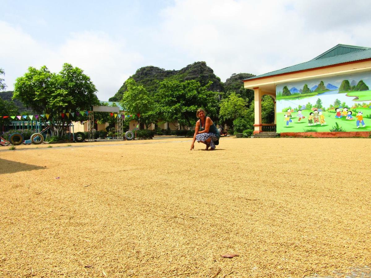 Ninh Binh Mountain Side Homestay & Cafe Exteriör bild